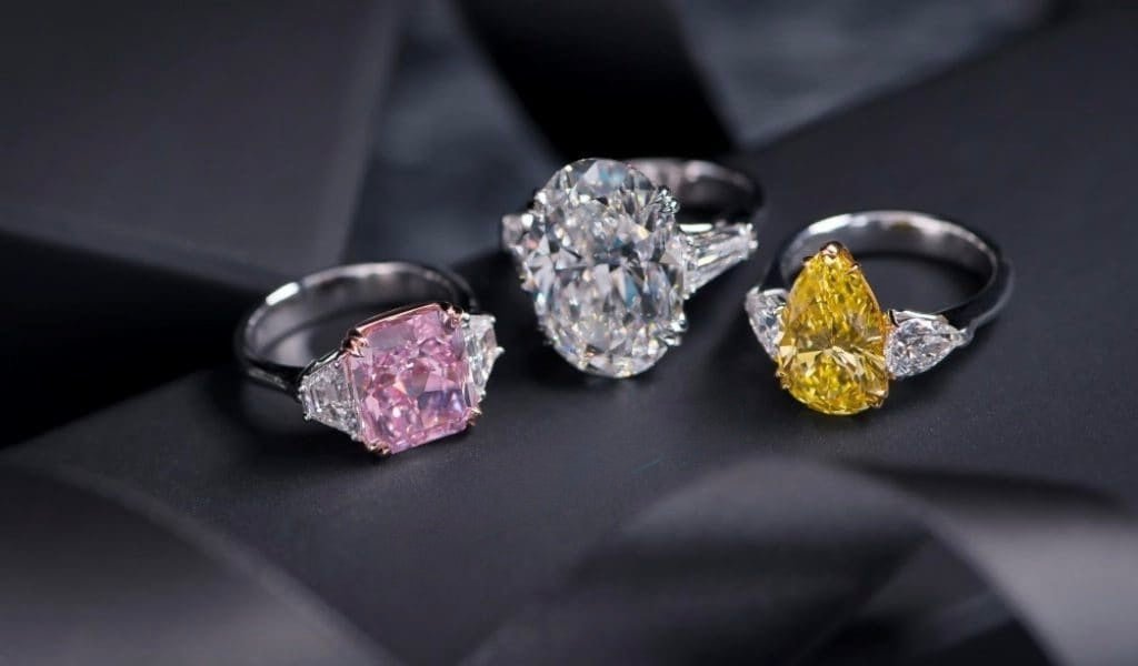 Coloured Diamonds Rings Coloured Diamond Engagement Rings – Raphana Jewellery