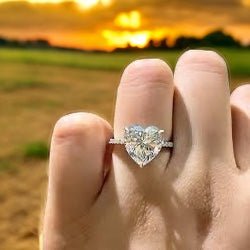 Heart Cut Engagement Rings - Raphana Jewellery