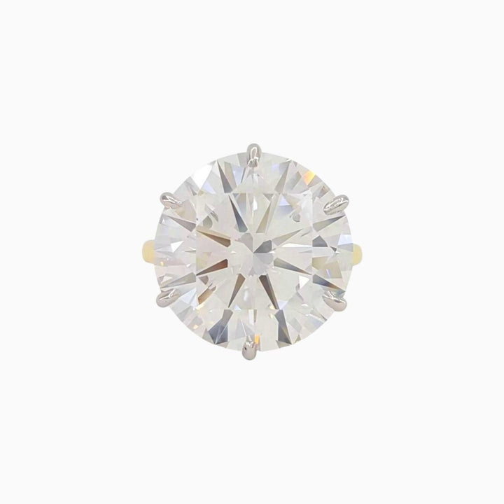 10 carat round brilliant natural diamond engagement ring in platinum setting - Auckland New Zealand