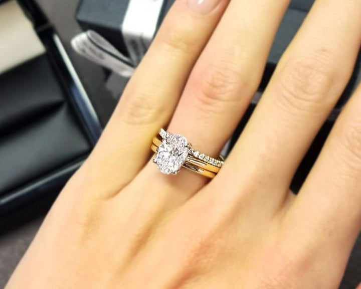 Arlet 2 Carat Oval Solitaire Moissanite Ring - Raphana Jewellery